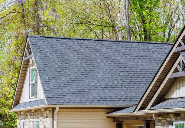 Best Flat Roofing  in Hartland, WI